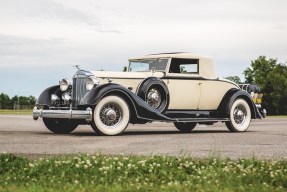 1934 Packard Super Eight