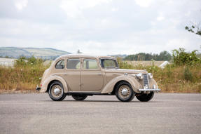 1945 Austin Sixteen