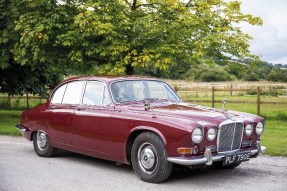 1967 Jaguar 420