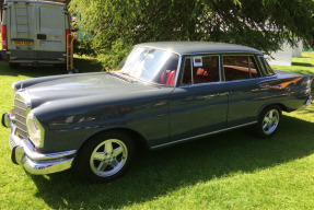 1966 Mercedes-Benz 230 S