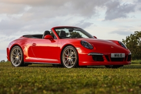 2015 Porsche 911 Carrera GTS