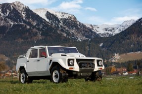 1986 Lamborghini LM002