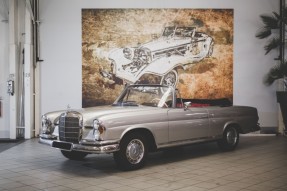 1963 Mercedes-Benz 220 SE Cabriolet