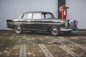 1963 Mercedes-Benz 220 SE