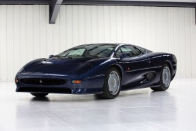 1992 Jaguar XJ220