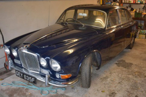 1967 Jaguar 420