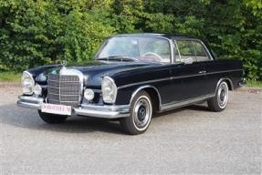 1966 Mercedes-Benz 300 SE Coupe