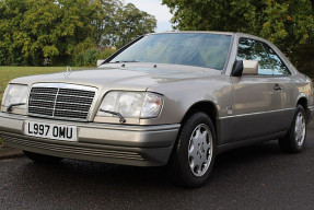 1993 Mercedes-Benz E 320