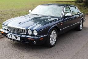 1999 Daimler Super V8