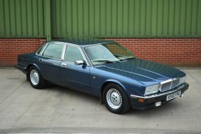 1992 Jaguar XJ40