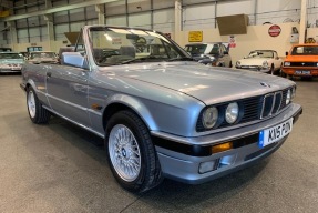 1992 BMW 320i