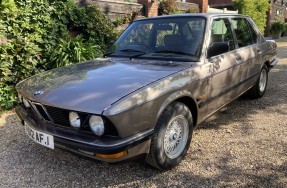 1988 BMW 525e