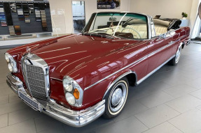 1964 Mercedes-Benz 220 SEb Cabriolet