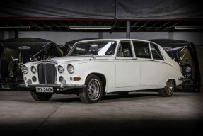 1973 Daimler DS420