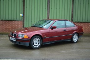 1993 BMW 318is