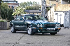 1997 Jaguar XJ8