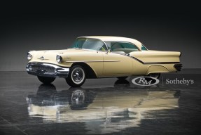 1957 Oldsmobile Starfire