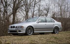 2002 BMW M5