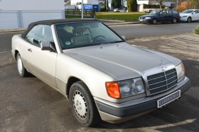 1993 Mercedes-Benz 300 CE