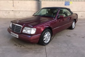 1996 Mercedes-Benz E 220