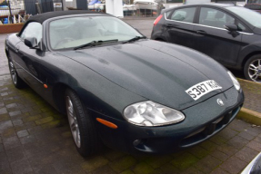 1998 Jaguar XK8