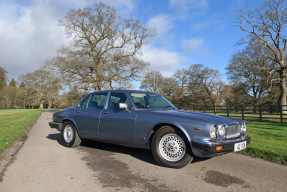 1988 Jaguar XJ12