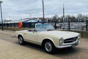 1966 Mercedes-Benz 230 SL