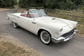 1957 Ford Thunderbird