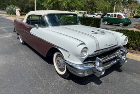 1956 Pontiac Star Chief