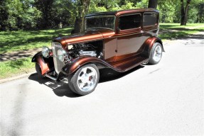 1932 Ford Custom