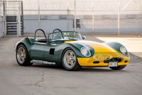 2012 Lucra LC470