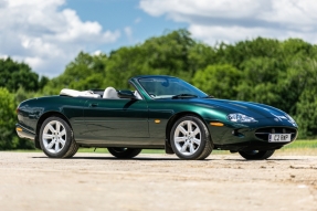 1998 Jaguar XK8