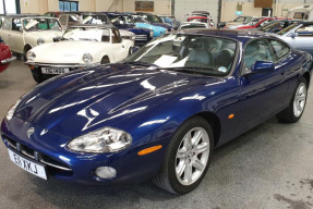 2003 Jaguar XK8