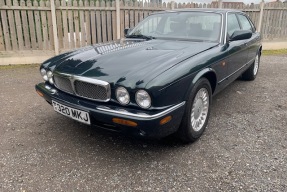 1999 Jaguar XJ8