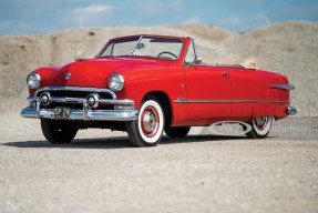 1951 Ford Custom DeLuxe