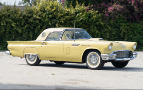 1957 Ford Thunderbird