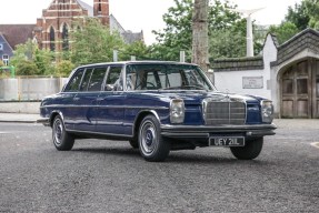 1971 Mercedes-Benz 230