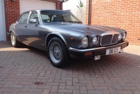 1990 Daimler Double Six