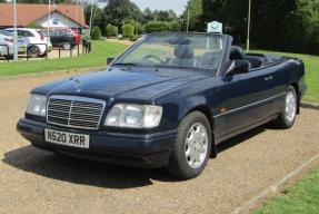 1996 Mercedes-Benz E 220