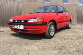 1992 Mazda 323