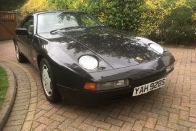 1990 Porsche 928 S4