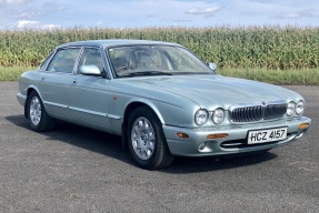 1999 Jaguar XJ8