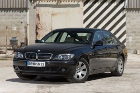 2005 BMW 730i