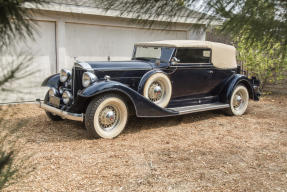 1933 Packard Super Eight