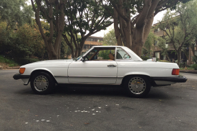 1987 Mercedes-Benz 560 SL