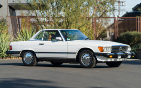 1989 Mercedes-Benz 560 SL