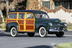 1948 Ford Super DeLuxe