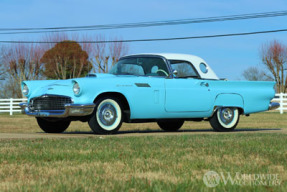 1957 Ford Thunderbird