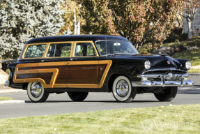 1953 Ford Crestline