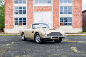 1965 Aston Martin Short-Chassis Volante